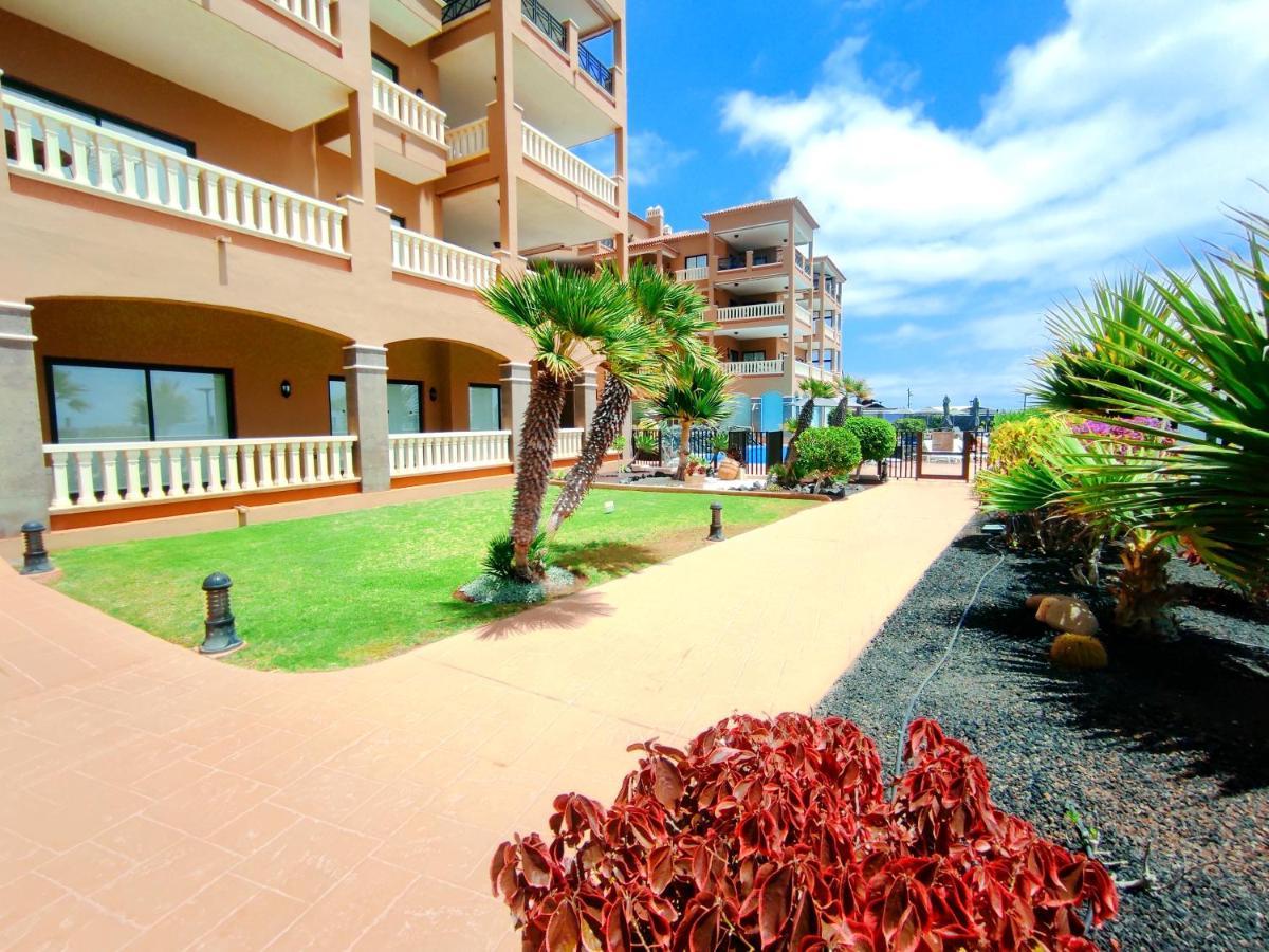 El Nautico Suites, The Beachfront Paradise San Miguel de Abona Extérieur photo