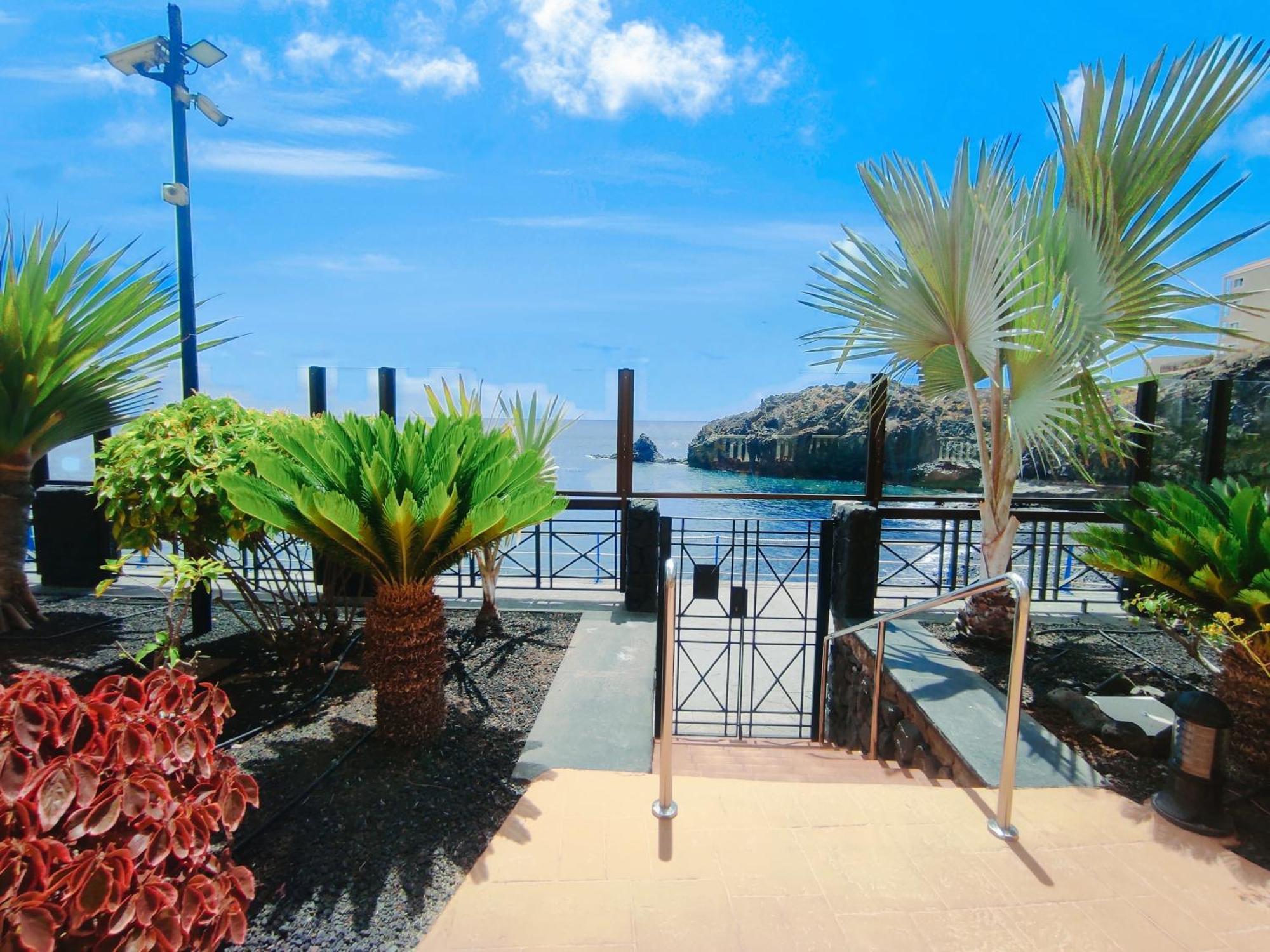 El Nautico Suites, The Beachfront Paradise San Miguel de Abona Extérieur photo